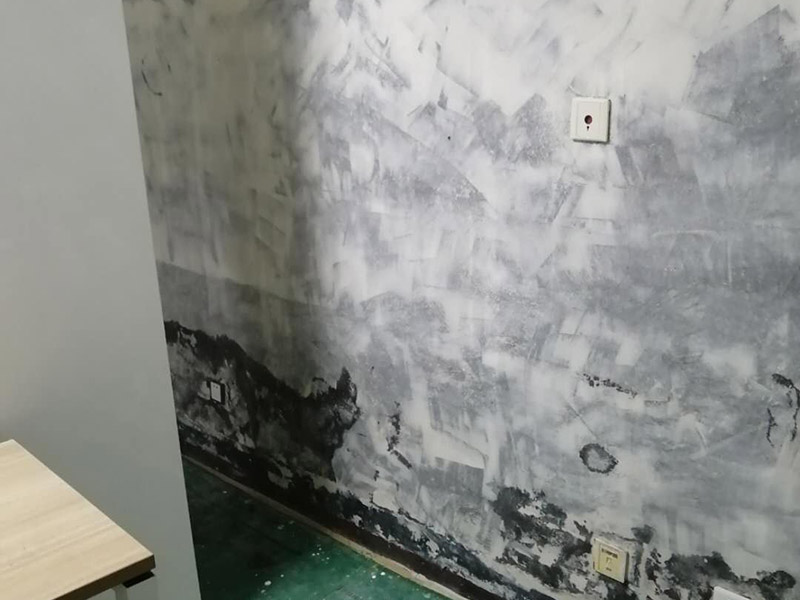 衛生間墻角滲水的主要原因,衛生間墻角漏水報價,衛生間墻角漏水師傅哪里找,衛生間墻角滲水的主要原因方法,墻角滲水注意事項